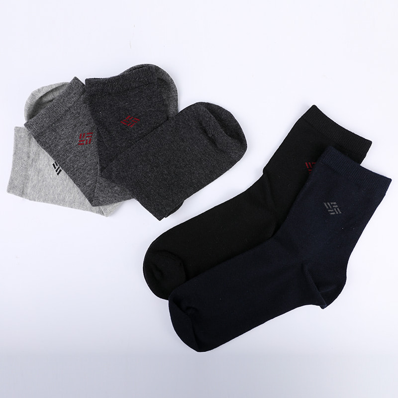 Șosete din bumbac pieptănat, învelite cu amoniac, fire de bumbac 98%, jacquard mici, cusute manual, pentru toamnă și iarnă, șosete pentru bărbați WSD2581